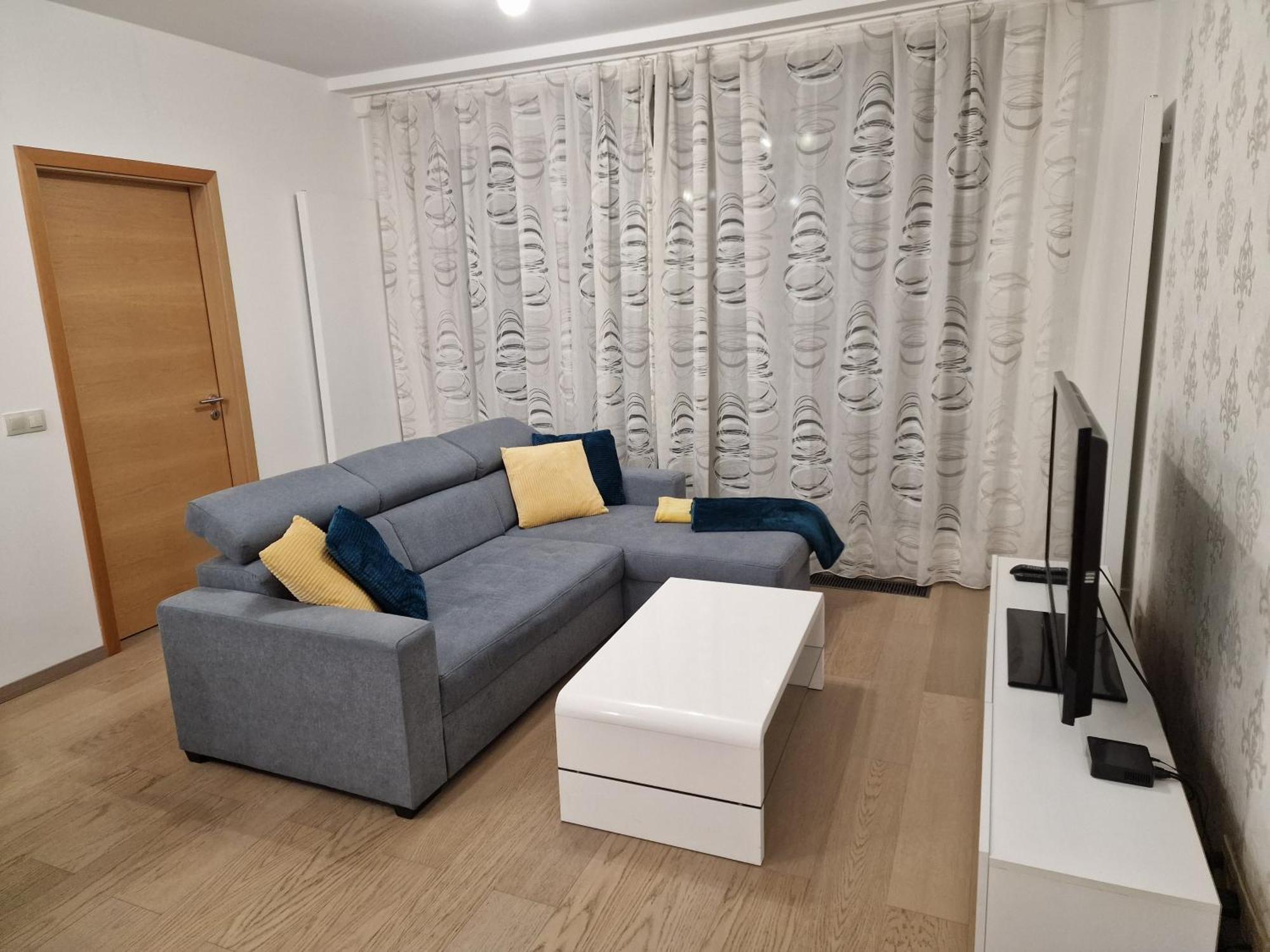 Stylish Panorama City Family Suite براتسيلافا المظهر الخارجي الصورة